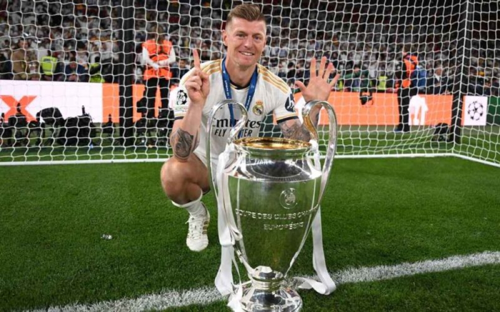 TONI KROOS KHÉP LẠI SỰ NGHIỆP SAU CHỨC VÔ ĐỊCH CÚP C1