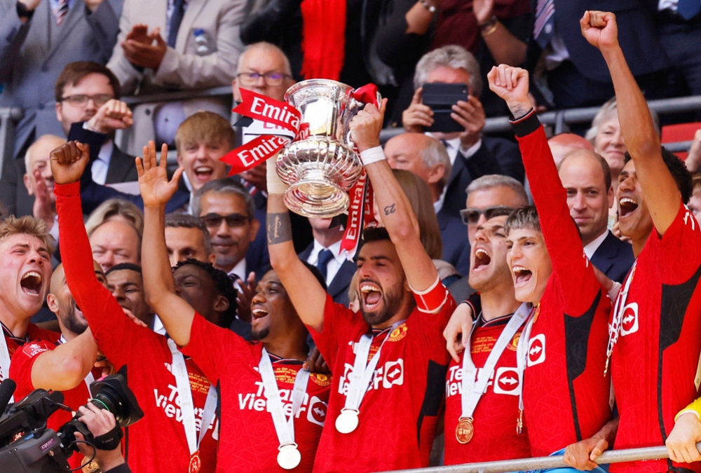 MU lên ngôi vô địch FA Cup sau khi đánh bại Man City